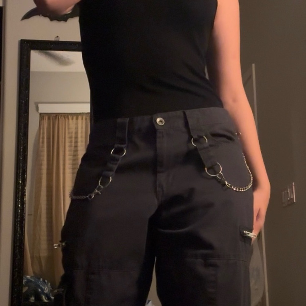 🎥🕸️Black Tripp Pants!! 🕸️🎥